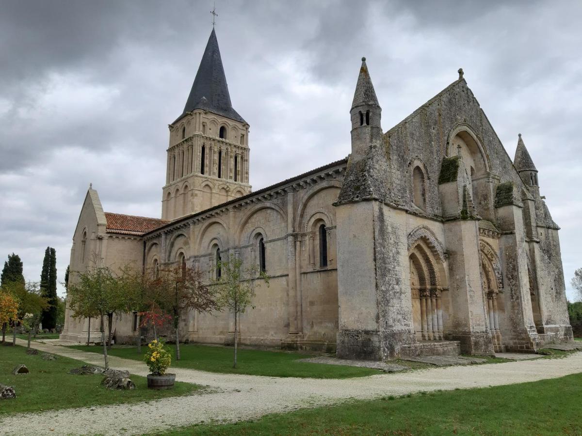 Les Volets Verts Aulnay Aulnay  Eksteriør bilde